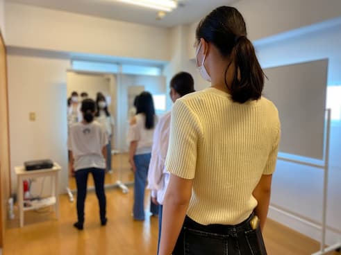 01ENTERTAINMENT　沖縄県那覇市壺屋　俳優　女優　役者　スクール　レッスン風景